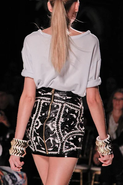 Look 55